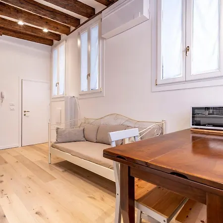 Ca' Della Morosina Apartman *